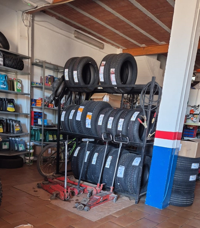 Neumáticos y Recambios TORIBIO BERBEL 1